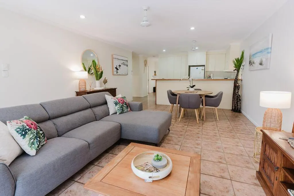 Tropical 2 Bedroom 2 Bath Villa With Private Pool Palm Cove Australia