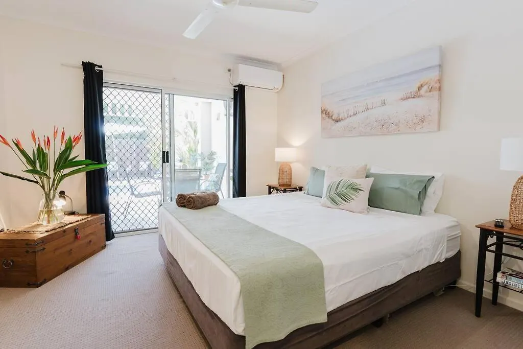 Tropical 2 Bedroom 2 Bath Villa With Private Pool Palm Cove Australia