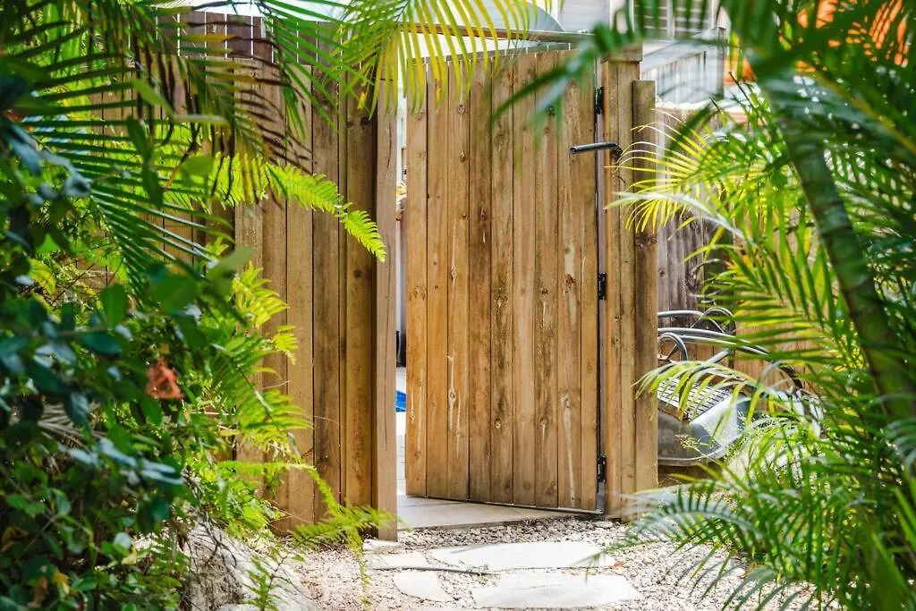 Tropical 2 Bedroom 2 Bath Villa With Private Pool Palm Cove